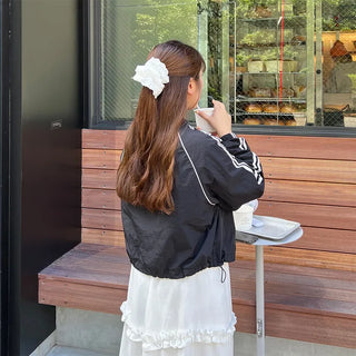 Two-line zip-up mountain parka