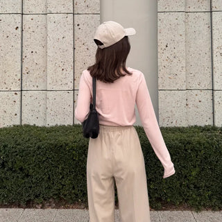 Semi-Closet Fit Round Neck Cardigan