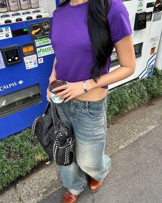 Semi-cropped short-sleeve T-shirt