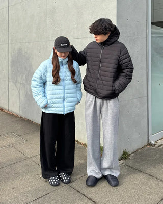 (Unisex) Hooded Light Down Jacket