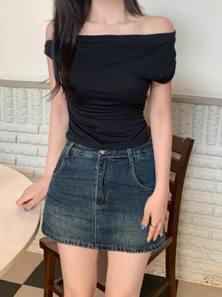 Off-shoulder shirred slit T-shirt (4 colors)
