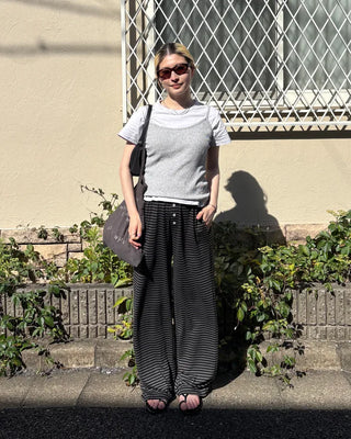 Crew neck semi-cropped short-sleeve T-shirt