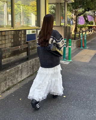 (Unisex) Snowflake Round Neck Knit