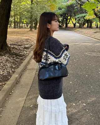 (Unisex) Snowflake Round Neck Knit
