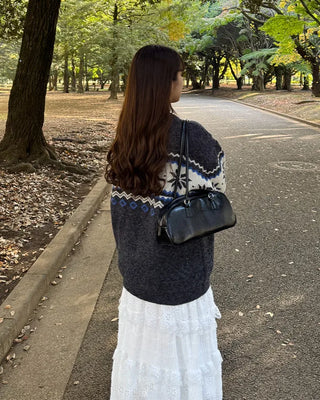 (Unisex) Snowflake Round Neck Knit