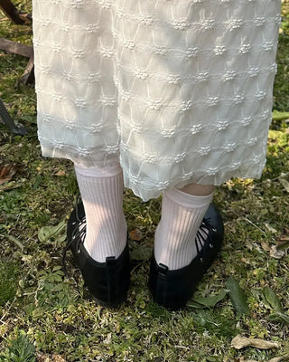 Lace-up flat shoes