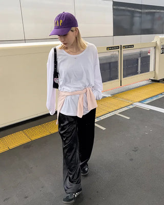 (Unisex) U-neck simple long-sleeve cut and sew