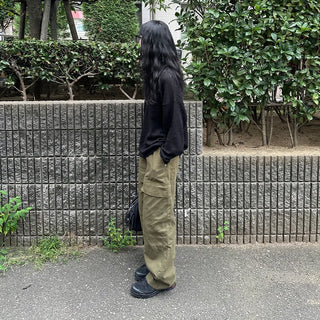 Half-open button knit