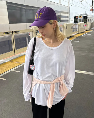 (Unisex) U-neck simple long-sleeve cut and sew