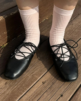 Lace-up flat shoes