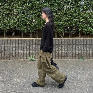 Half-open button knit