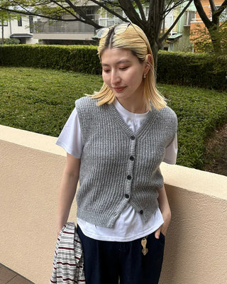 V-neck ribbed knit button vest