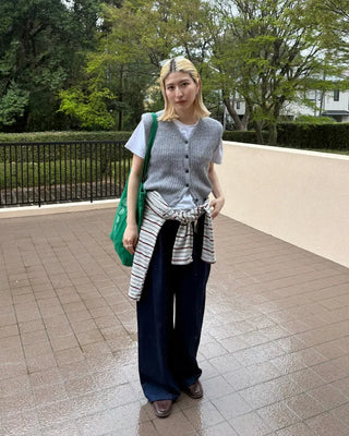V-neck ribbed knit button vest
