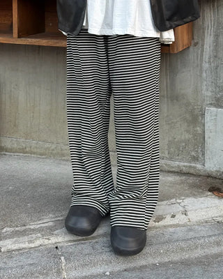 Striped wide-leg pants with elastic waistband