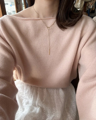 Simple boat neck knit