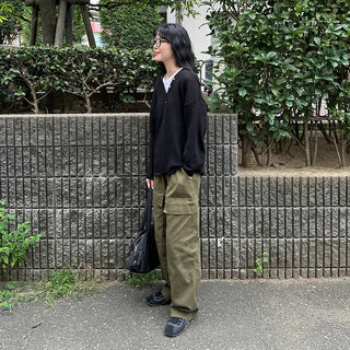 Half-open button knit