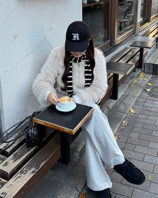 Color-point fur jacket