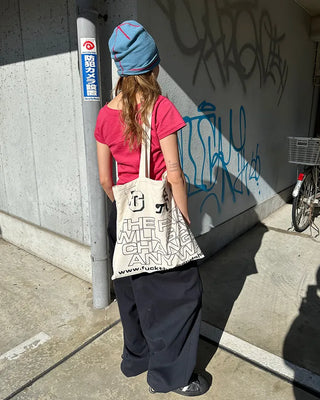 Short-sleeved semi-cropped color T-shirt