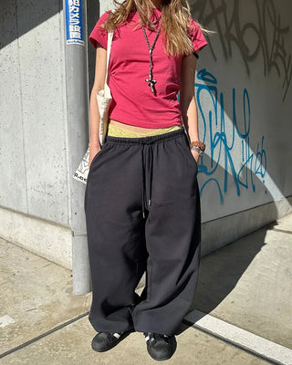 Short-sleeved semi-cropped color T-shirt