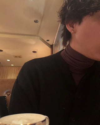 Turtleneck long-sleeved T-shirt