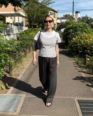 Crew neck semi-cropped short-sleeve T-shirt