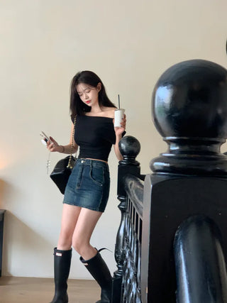 Off-shoulder shirred slit T-shirt (4 colors)
