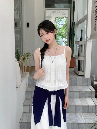 Ribbon sleeveless blouse