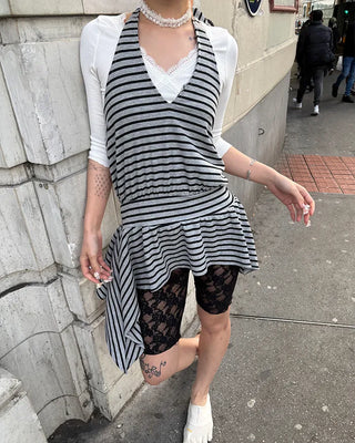 Lace V-neck ribbed slim T-shirt