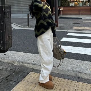 White slit denim pants
