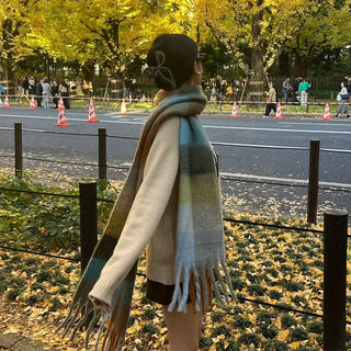 Checked long scarf