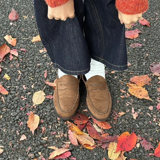 Classic basic loafers