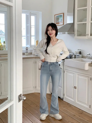 Milky V-neck knit cardigan