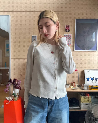 Side-button pointe cardigan
