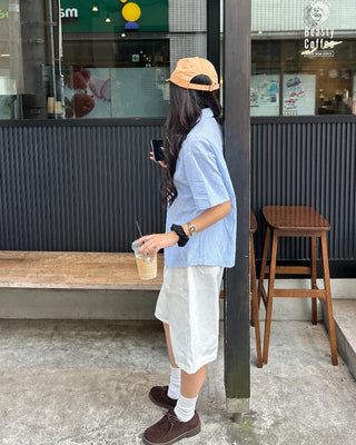 Pencil stripe half shirt