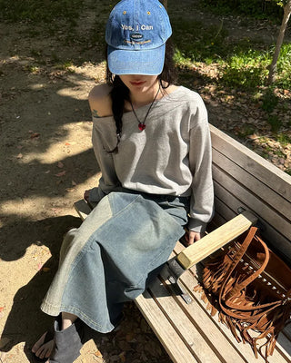 Boat neck sweatshirt