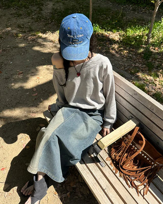 Boat neck sweatshirt