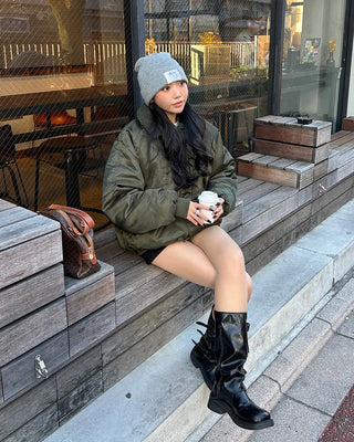 Elastic waist ribbed shorts