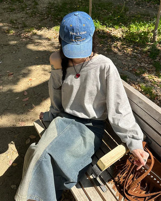 Boat neck sweatshirt