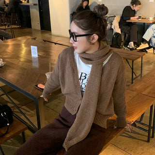 Tie-set cardigan
