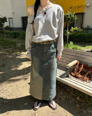 Boat neck sweatshirt
