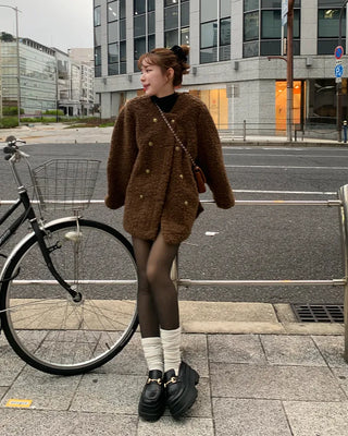 Boa Gold Button Point Round Jacket