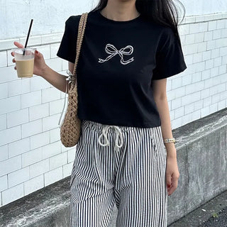 Ribbon short-sleeved cropped T-shirt