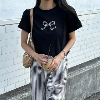 Ribbon short-sleeved cropped T-shirt