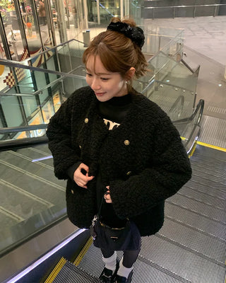 Boa Gold Button Point Round Jacket