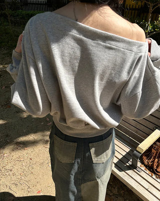 Boat neck sweatshirt