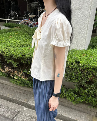 Ribbon string blouse