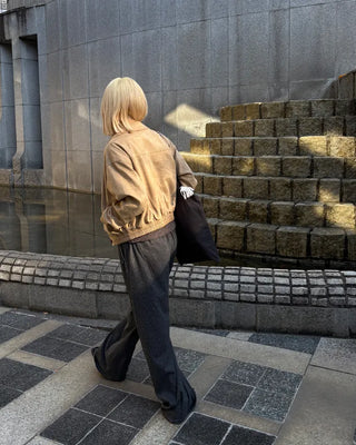 Point button zip fly suede blouson
