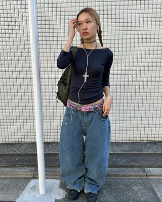 Boat neck cropped sleeve cut and sew
