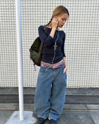 Boat neck cropped sleeve cut and sew