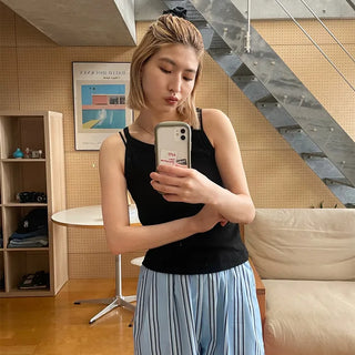 Halter neck sleeveless